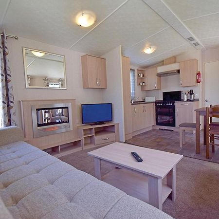 Mercury Yacht Harbour And Holiday Park Lower Swanwick Exterior foto