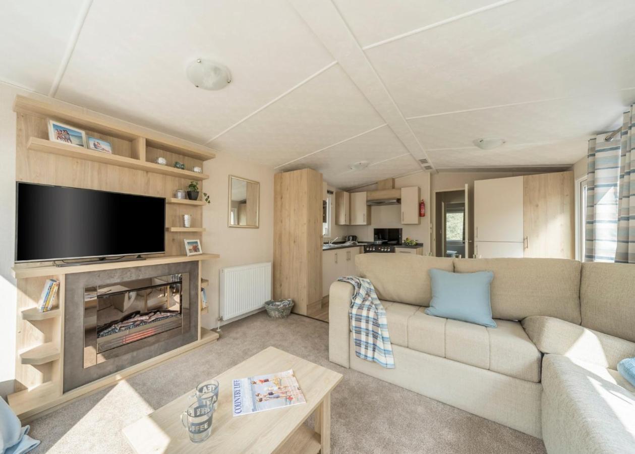 Mercury Yacht Harbour And Holiday Park Lower Swanwick Exterior foto